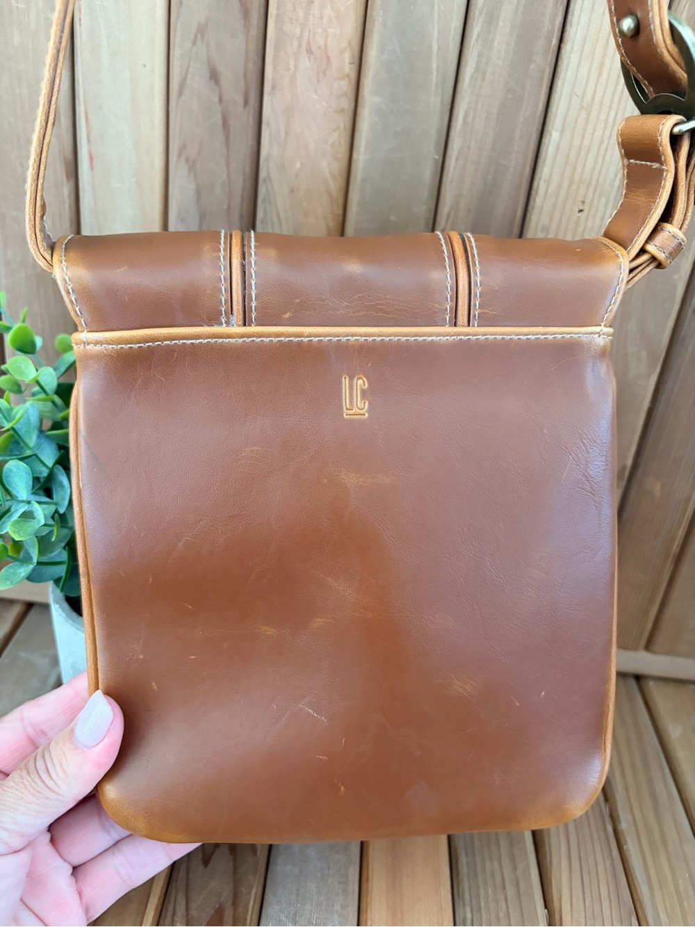 LC Lauren Conrad Vintage Leather Crossbody Bag, Cognac Patina, Green Interior - Picture 9 of 11